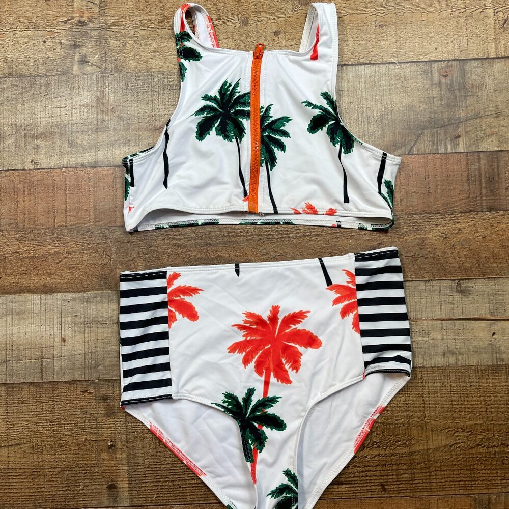 Blooming Jelly White tropical High Waisted Bikini size Medium